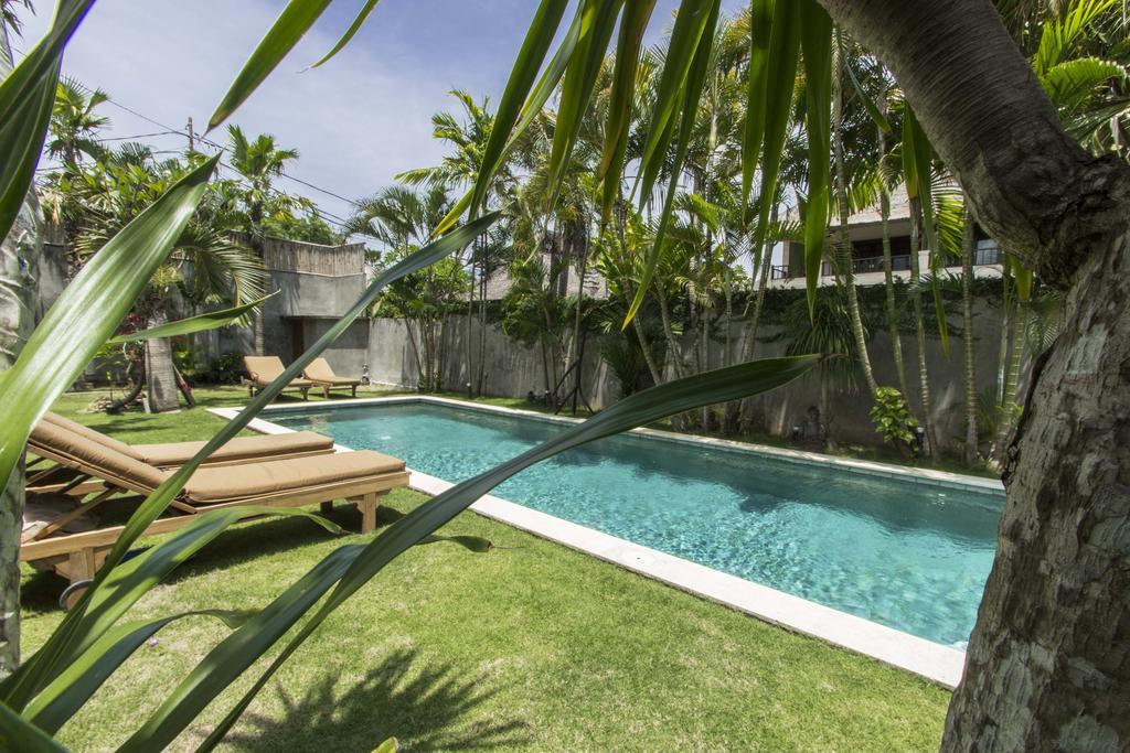 Villa Kundalini Seminyak Eksteriør billede
