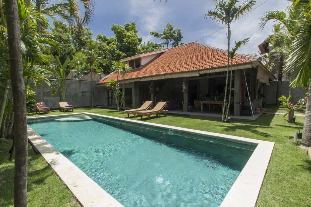 Villa Kundalini Seminyak Eksteriør billede