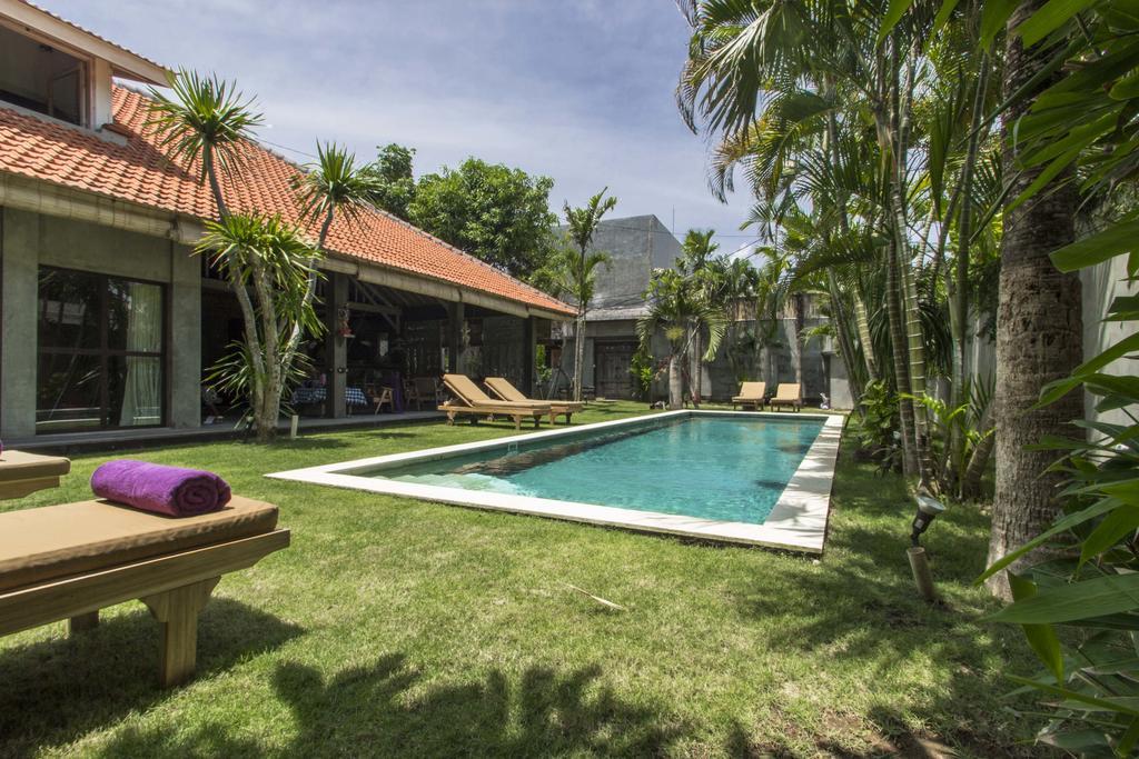 Villa Kundalini Seminyak Eksteriør billede