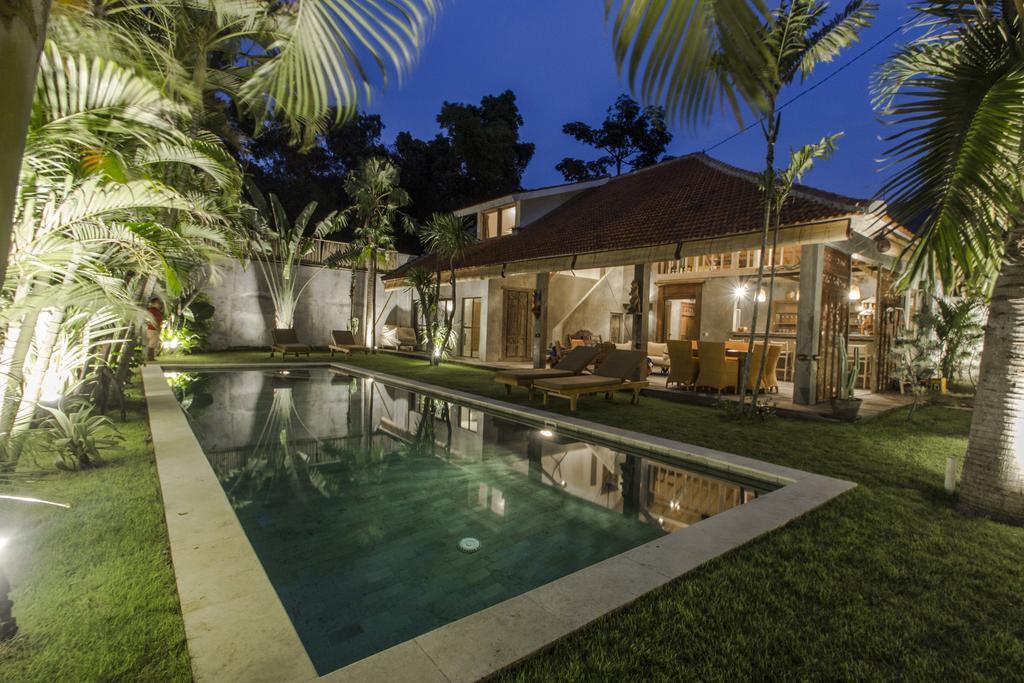 Villa Kundalini Seminyak Eksteriør billede