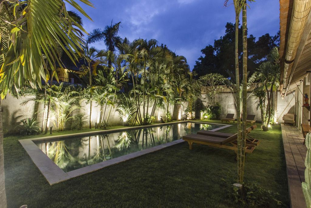 Villa Kundalini Seminyak Eksteriør billede