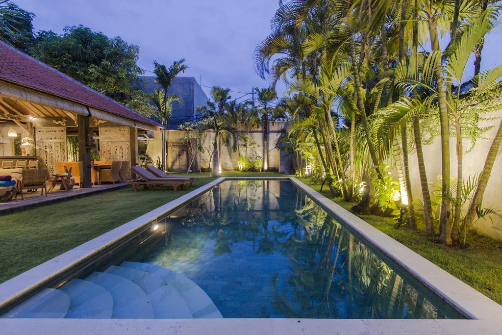 Villa Kundalini Seminyak Eksteriør billede