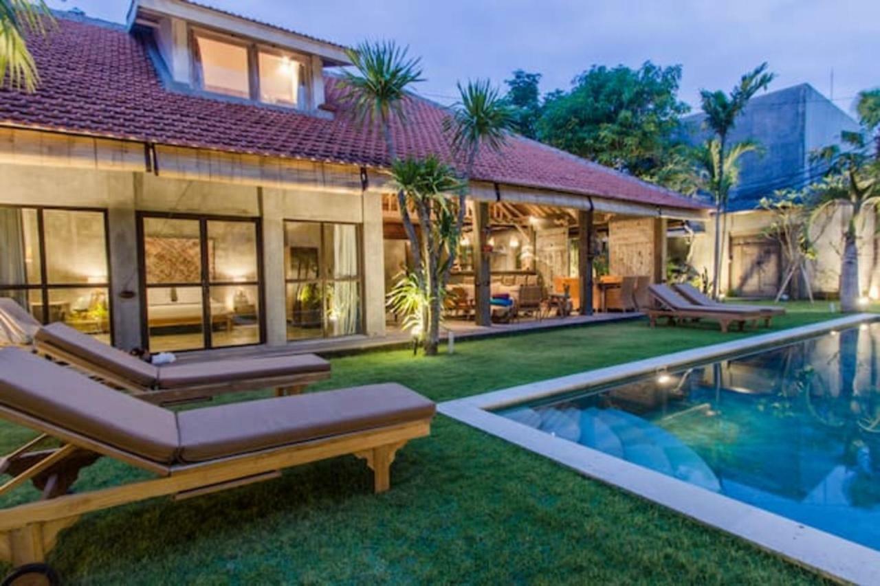Villa Kundalini Seminyak Eksteriør billede