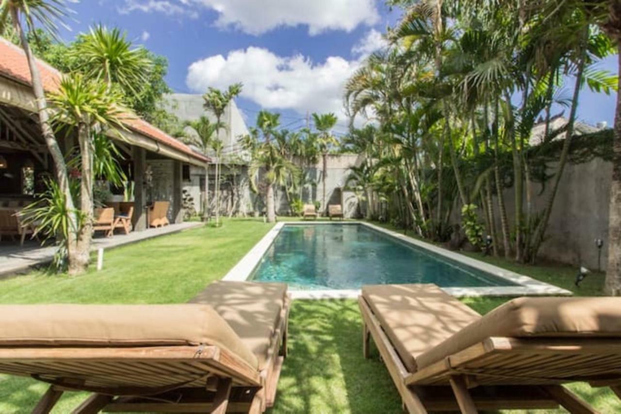 Villa Kundalini Seminyak Eksteriør billede